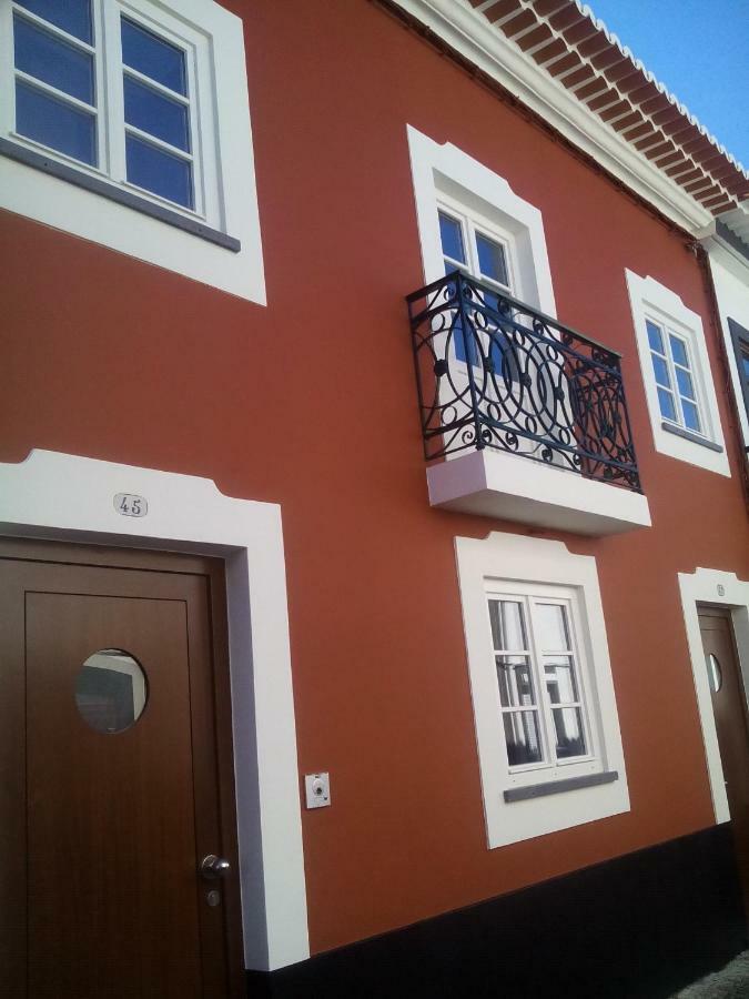 Angra Downtown Apartment Angra do Heroismo Exterior photo